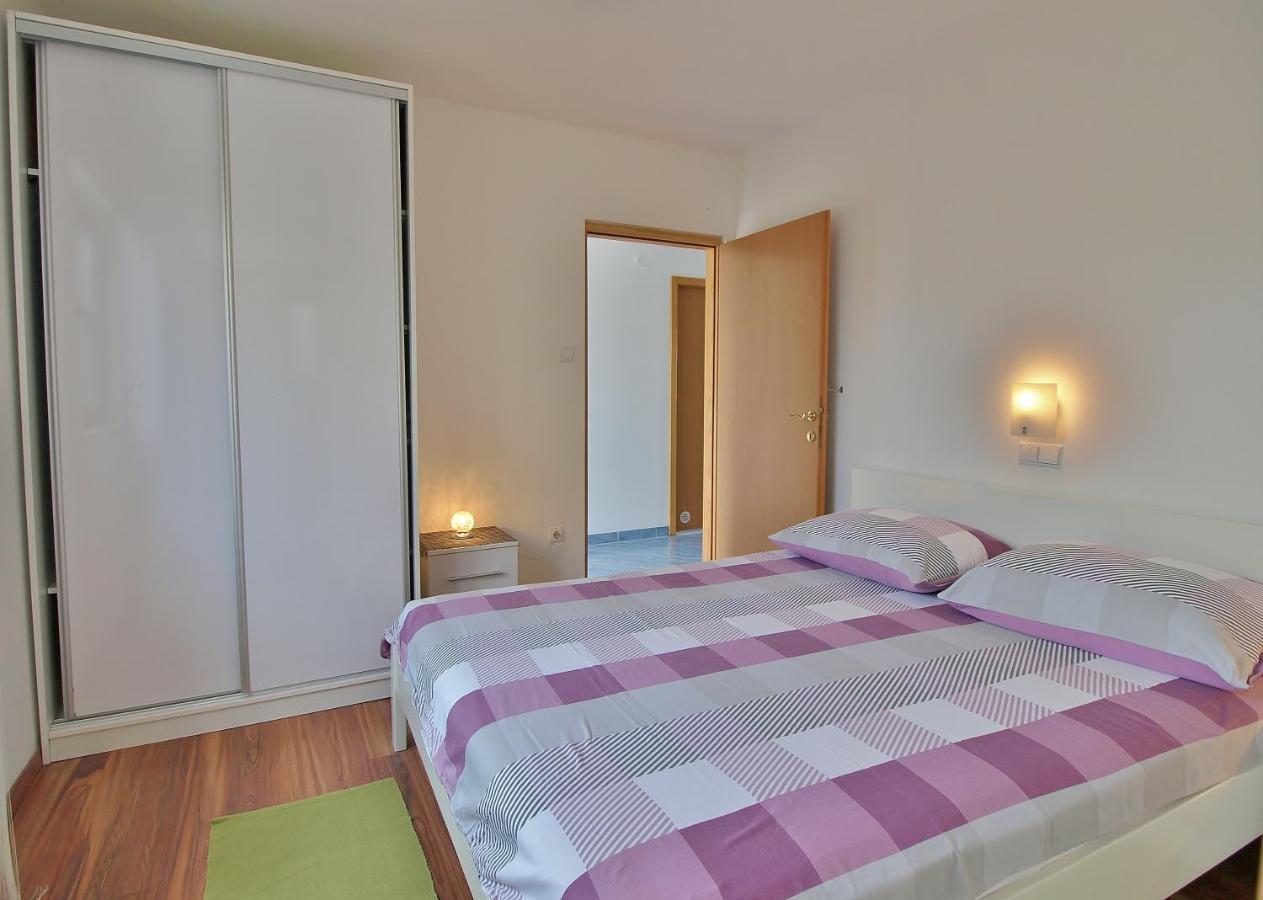 Apartments Eufemija 라브 외부 사진