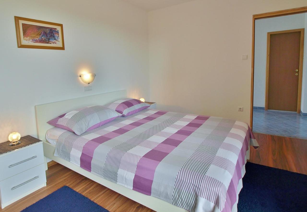 Apartments Eufemija 라브 외부 사진