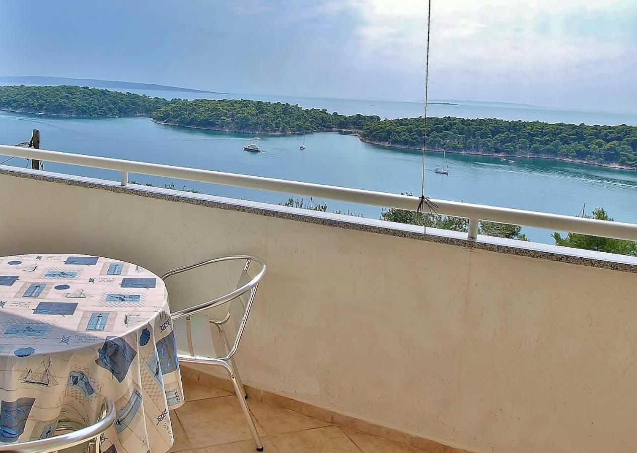 Apartments Eufemija 라브 외부 사진
