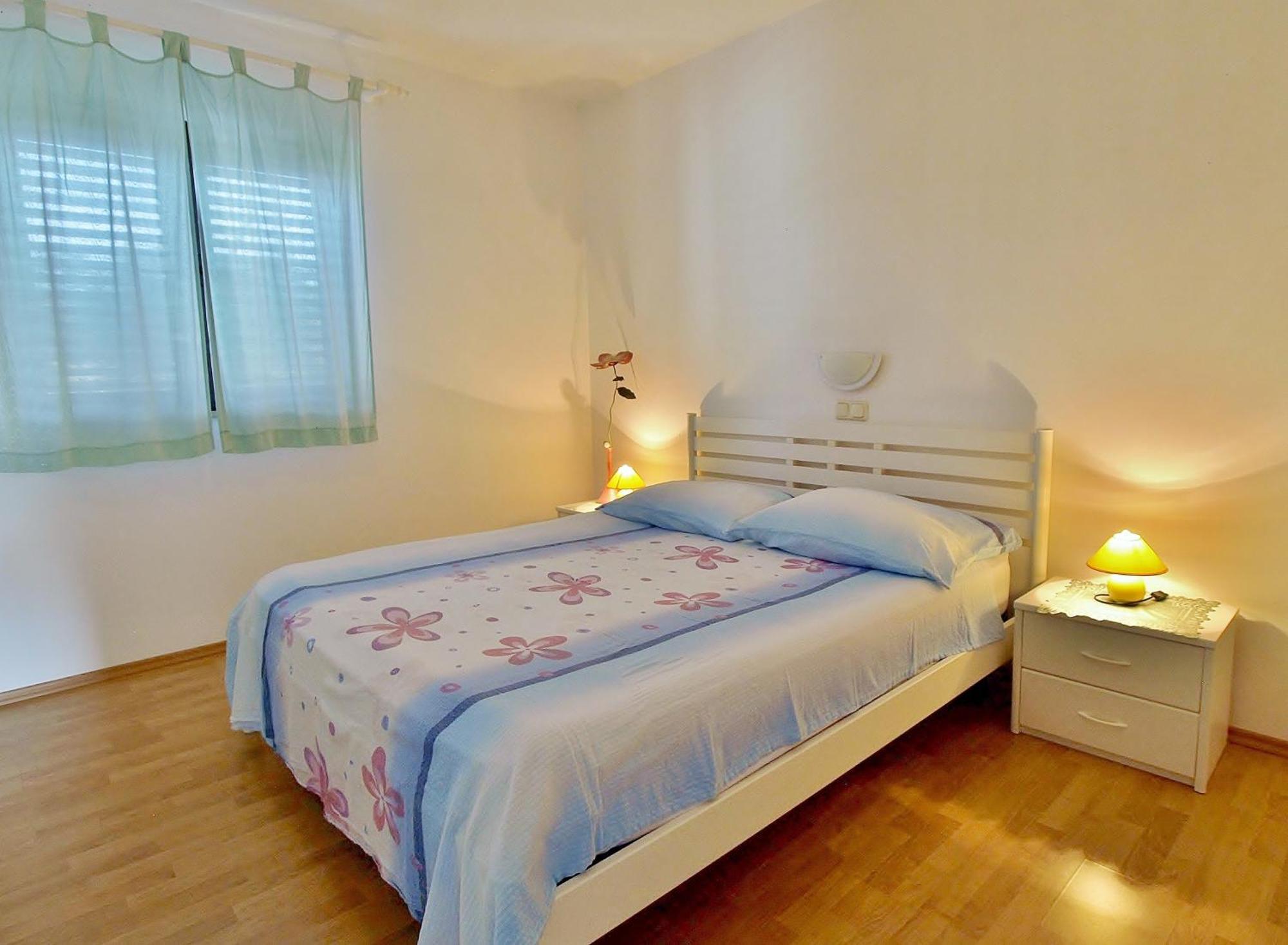 Apartments Eufemija 라브 외부 사진